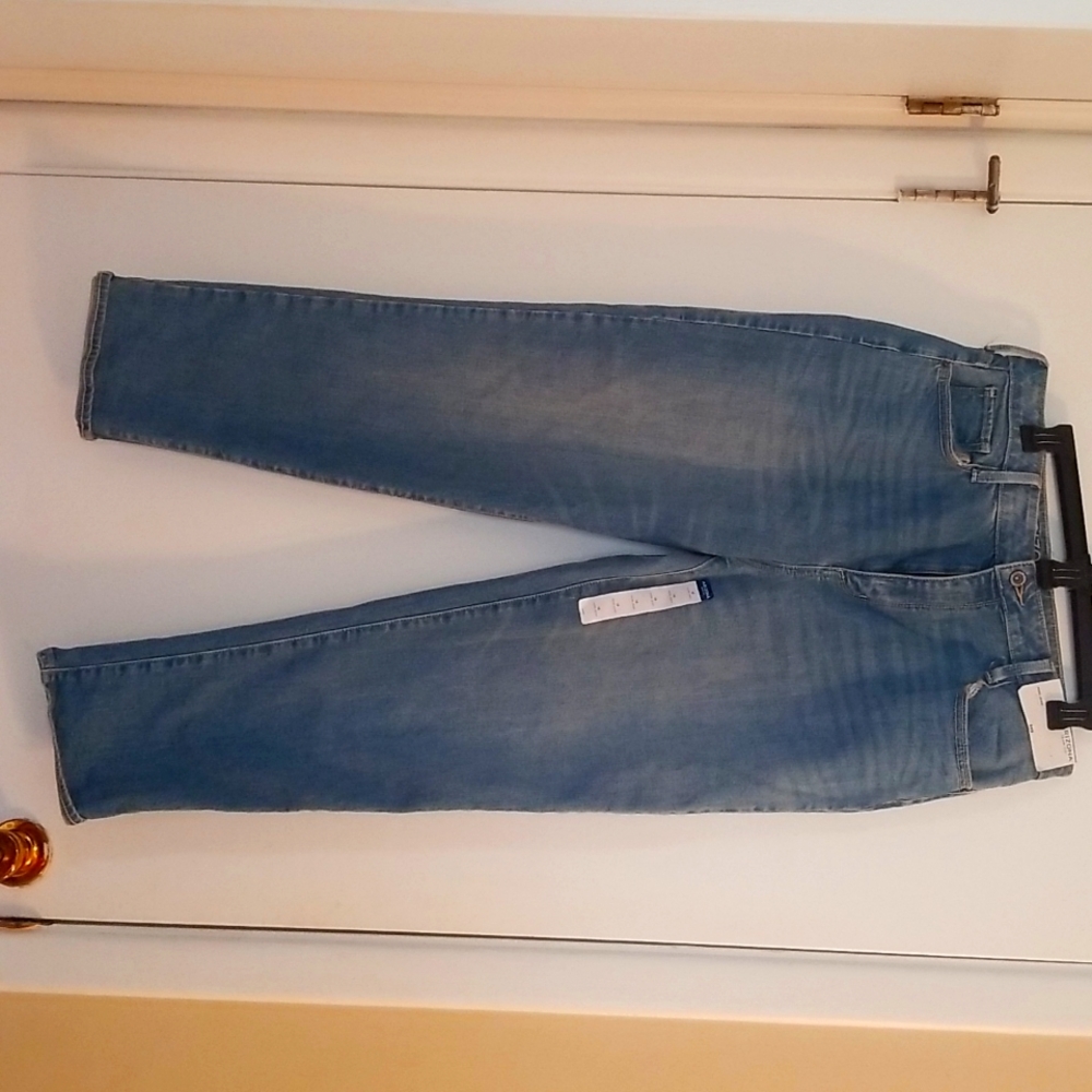 Arizona size 13 Juniors Mom Jean New with tags